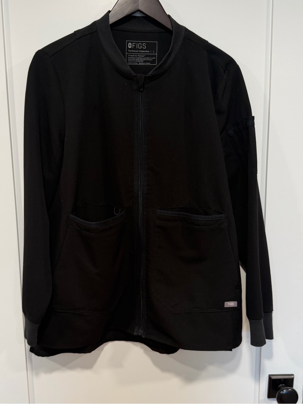 Figs Women's Black Zip Front Medical Jacket